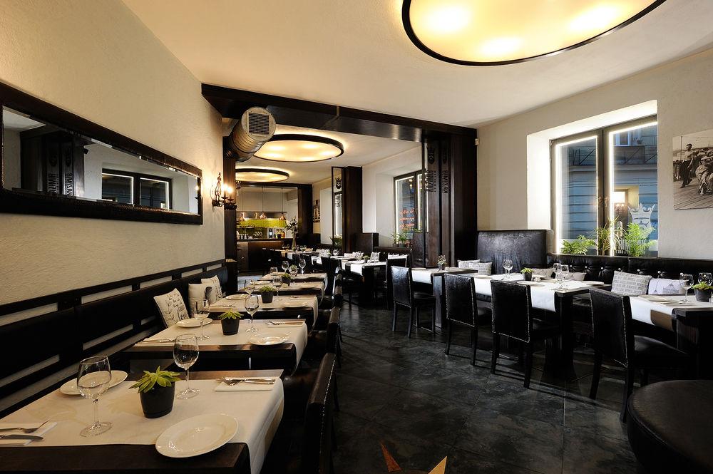 Spatz Aparthotel 3*